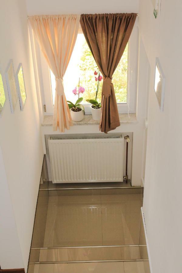 Studio Apartman Lakasa Rakovica Exterior photo